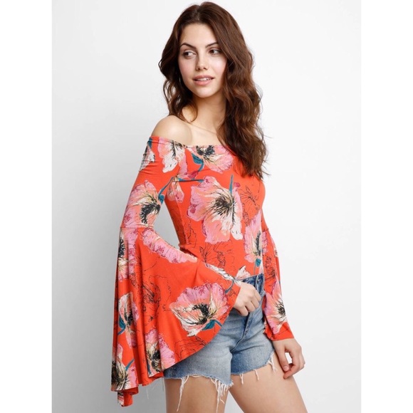Free People Tops - Free People Birds Of Paradise Bell Sleeve Top XS